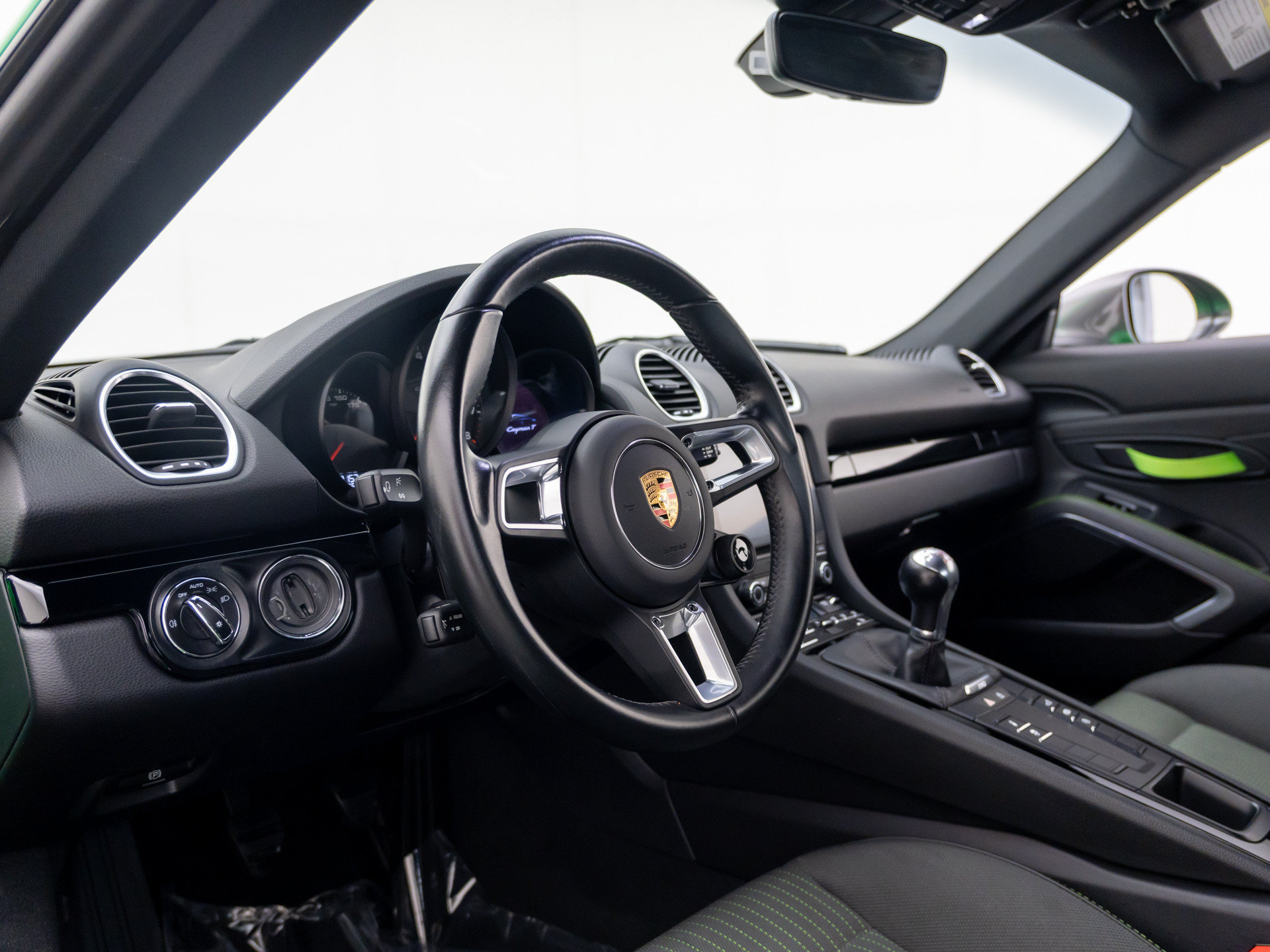 Certified 2021 Porsche 718 Cayman RWD image 4