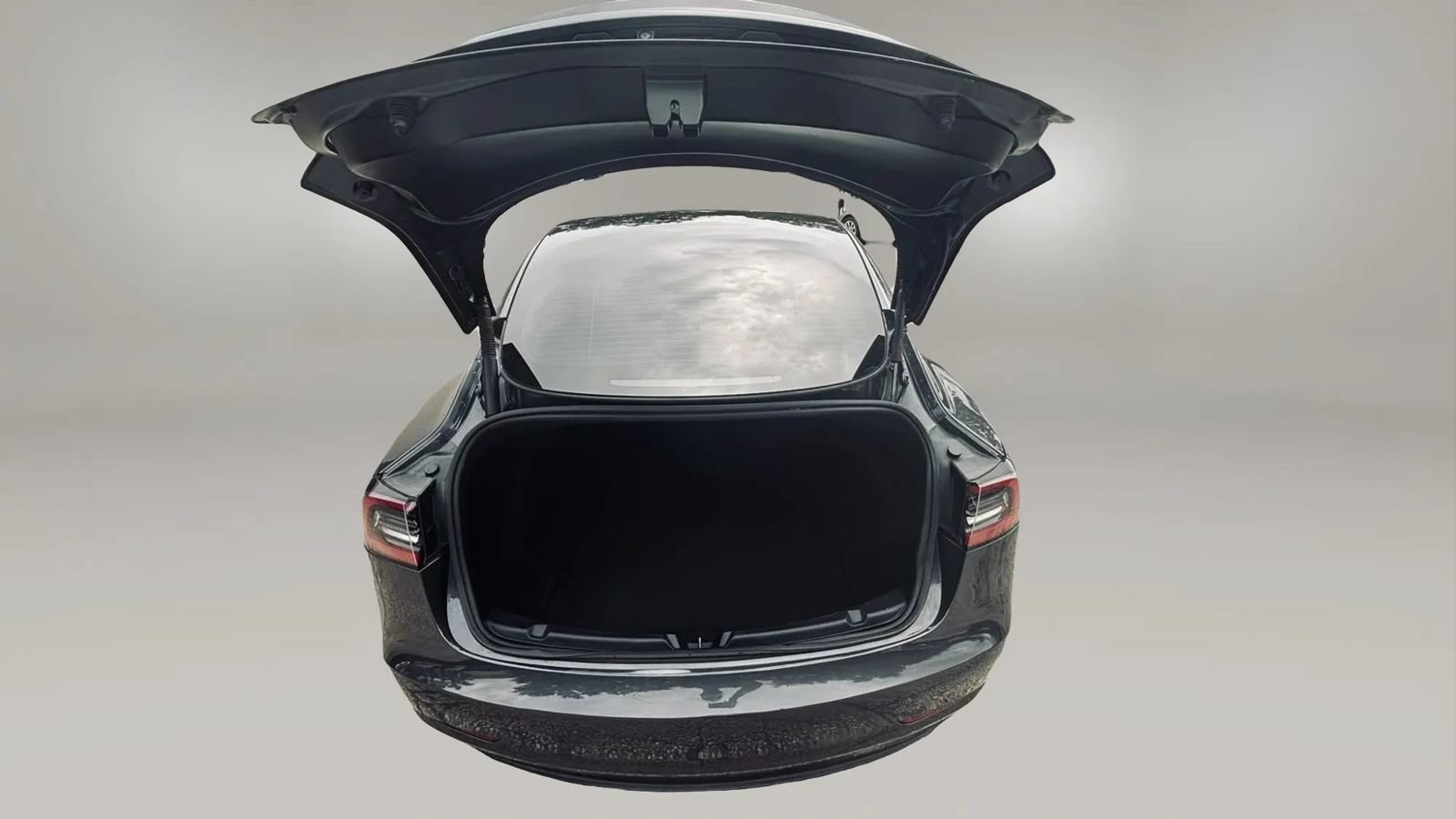 Used 2023 Tesla Model 3 Standard Range RWD image 17