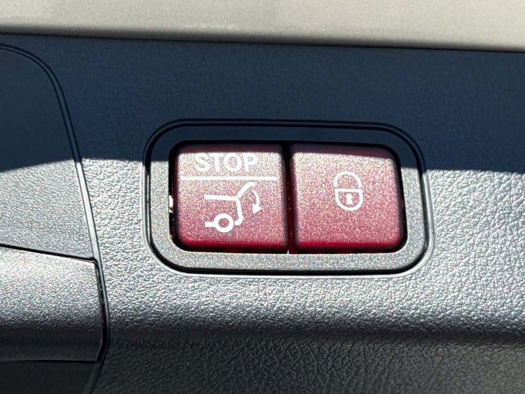 Certified 2023 Mercedes-Benz EQB 250+ image 16