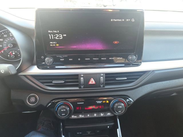 Used 2023 Kia Forte GT-Line w/ GT-Line Premium Package image 29