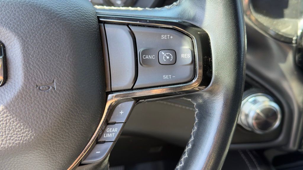 Used 2022 RAM 1500 Limited AWD/4WD image 7