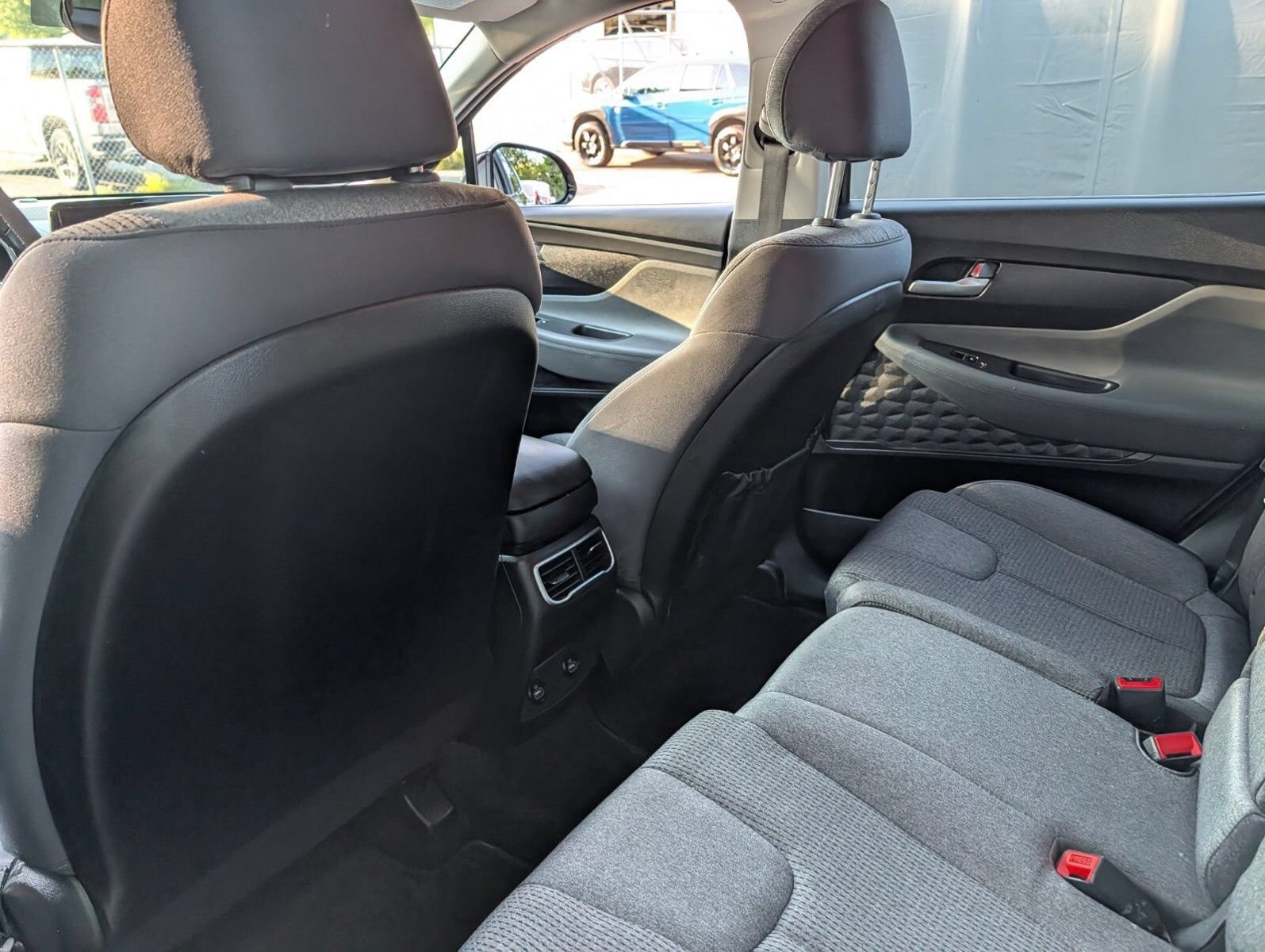 Used 2023 Hyundai Santa Fe SEL AWD/4WD image 20