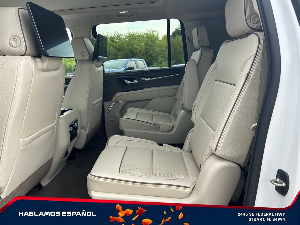 Used 2021 GMC Yukon XL Denali w/ Denali Premium Package RWD image 11