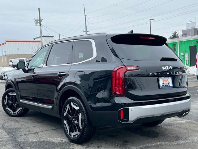 Used 2024 Kia Telluride S w/ S Sunroof Package image 11