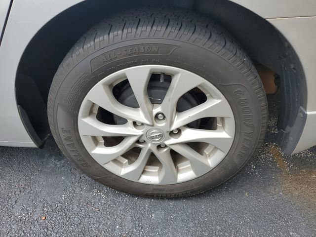 Used 2017 Nissan Sentra SV w/ Style Package image 10