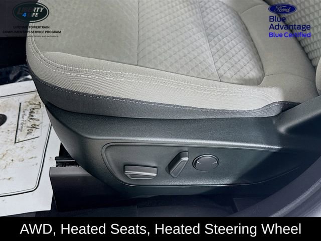 Certified 2022 Ford Escape SE w/ SE Sport Appearance Package image 19