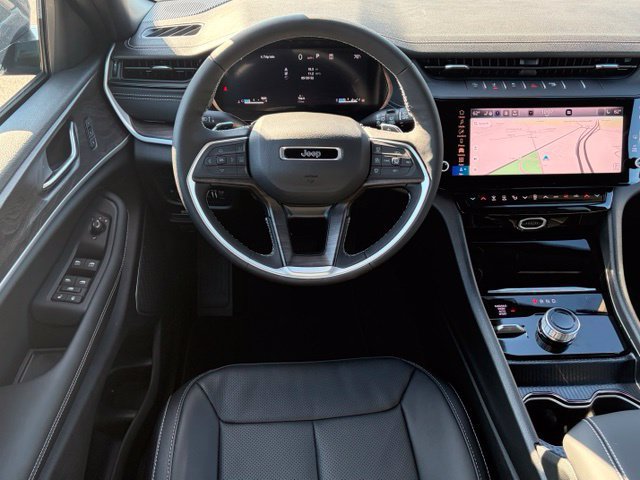 New 2027 Jeep Grand Cherokee L Limited AWD/4WD image 36