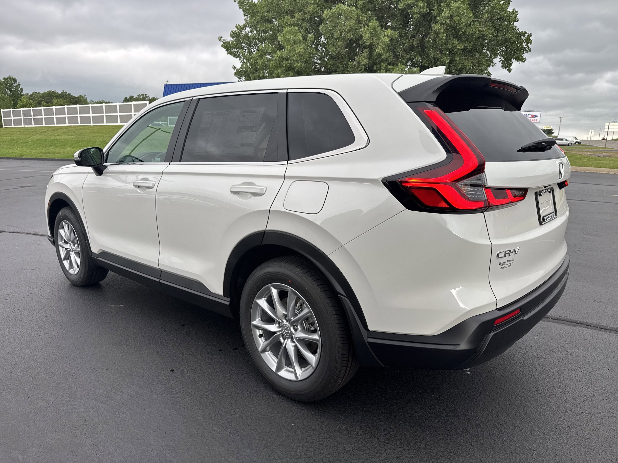New 2026 Honda CR-V EX image 9