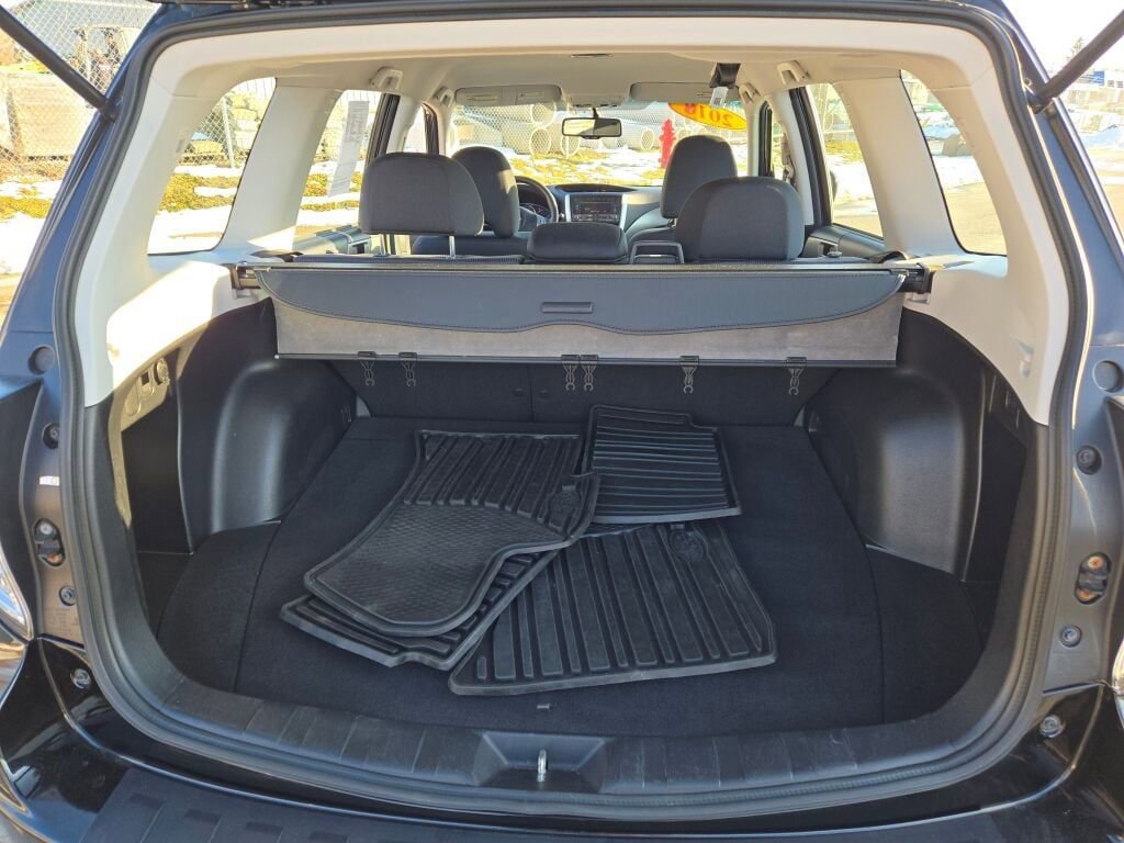 Used 2010 Subaru Forester 2.5X image 15