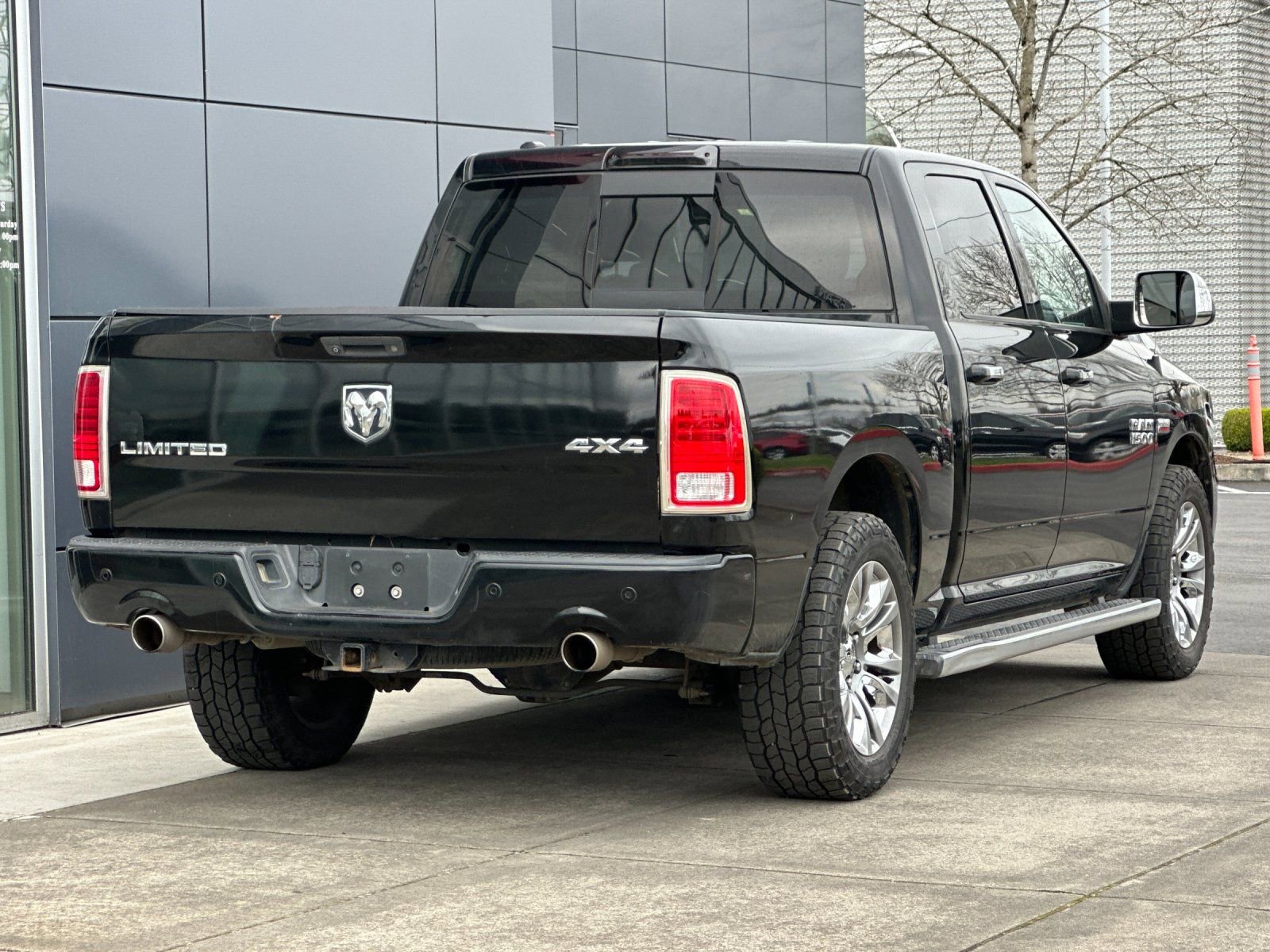 Used 2014 RAM 1500 Limited AWD/4WD image 3