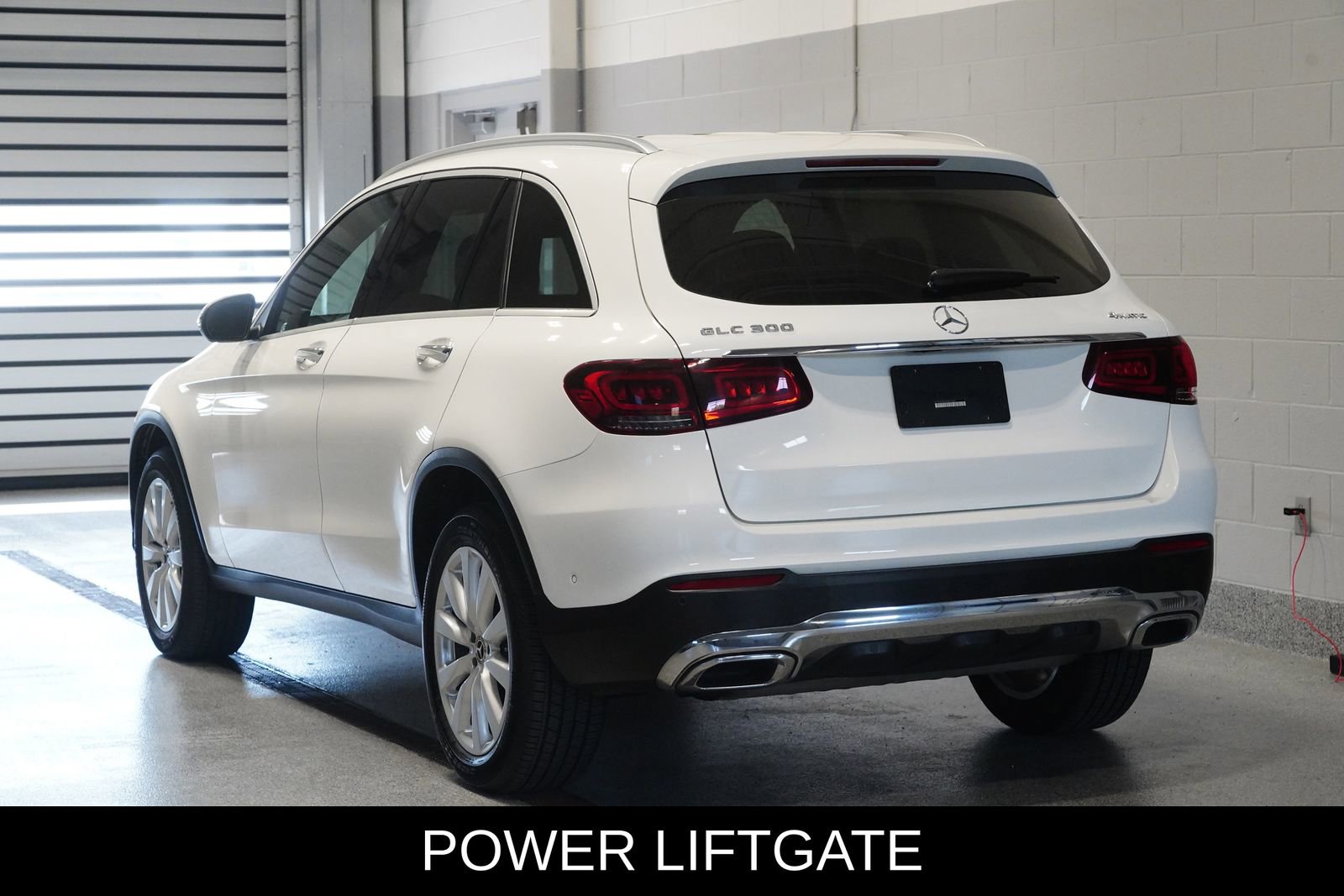 Certified 2021 Mercedes-Benz GLC 300 4MATIC image 4