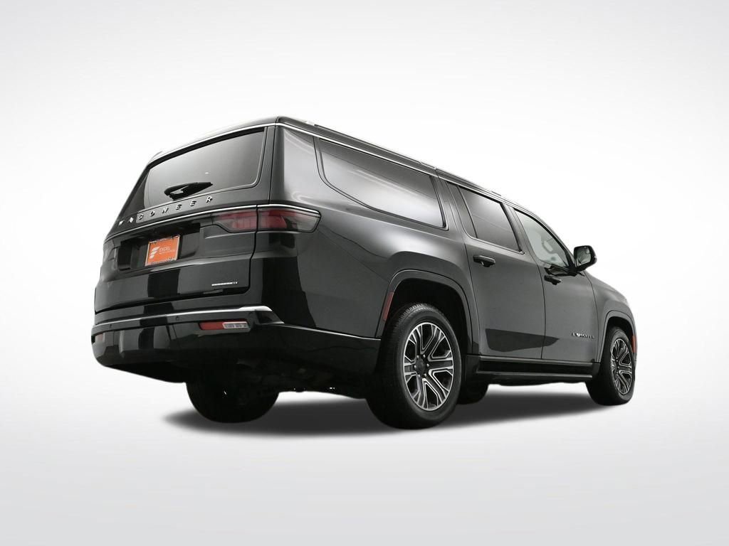 Used 2024 Jeep Wagoneer L Series II w/ Flexible Seating Group image 45