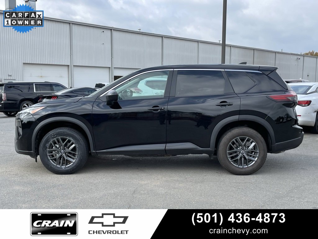 Used 2024 Nissan Rogue S image 4