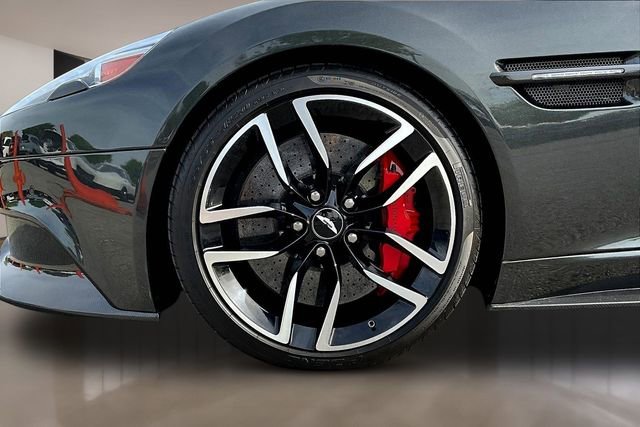 Used 2015 Aston Martin Vanquish Volante image 28