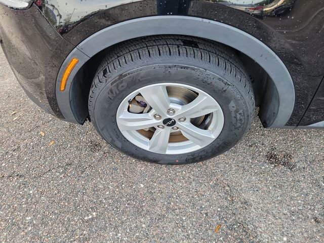 Used 2022 Kia Sorento LX image 6