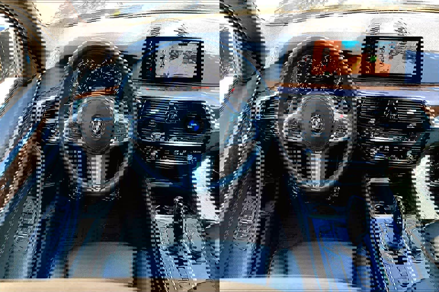 Used 2019 BMW 540i w/ M Sport Package RWD image 6