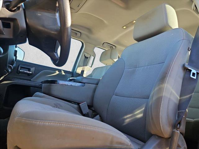 Used 2018 Chevrolet Silverado 1500 W/T w/ Trailering Package image 9