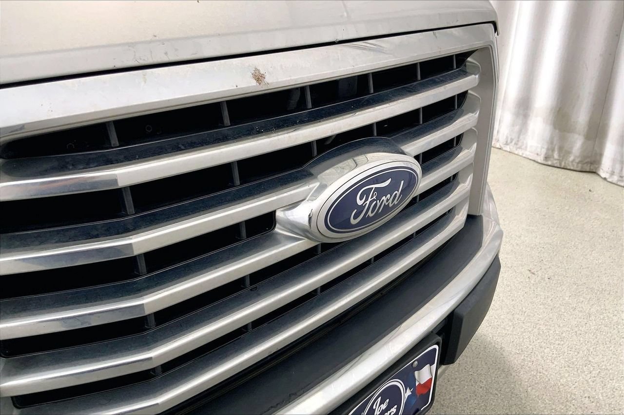 Used 2016 Ford F150 XLT w/ Equipment Group 302A Luxury RWD image 7