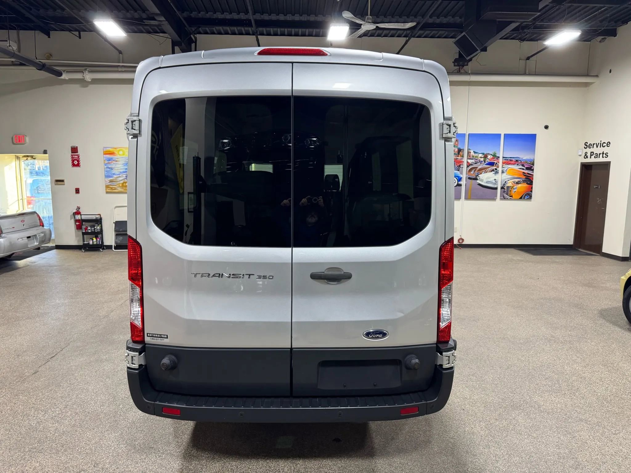 Used 2015 Ford Transit 350 148 Medium Roof image 22