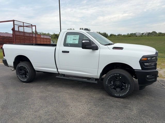 New 2026 RAM 2500 Tradesman AWD/4WD image 3