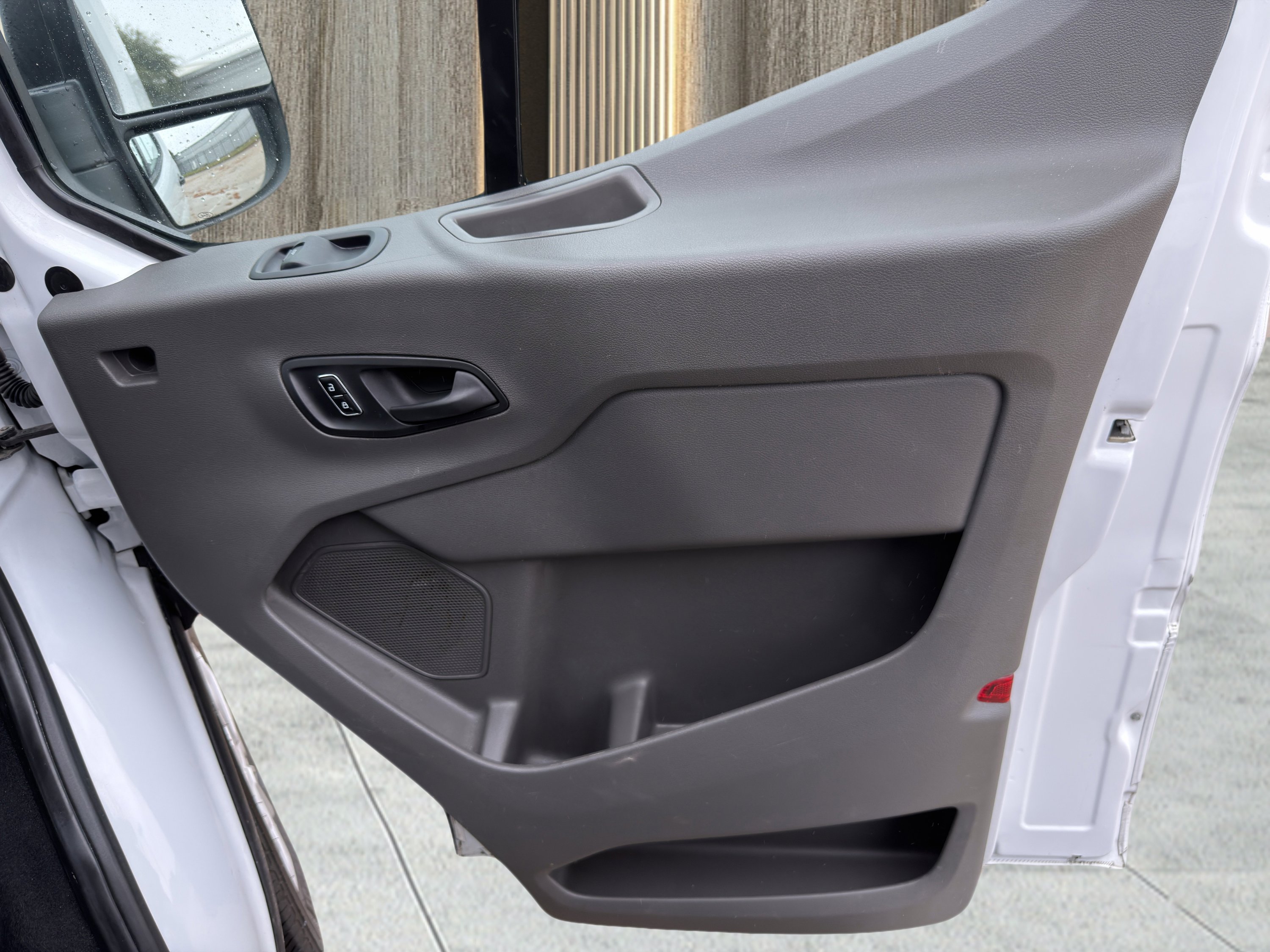 Used 2023 Ford Transit 350 XLT image 64