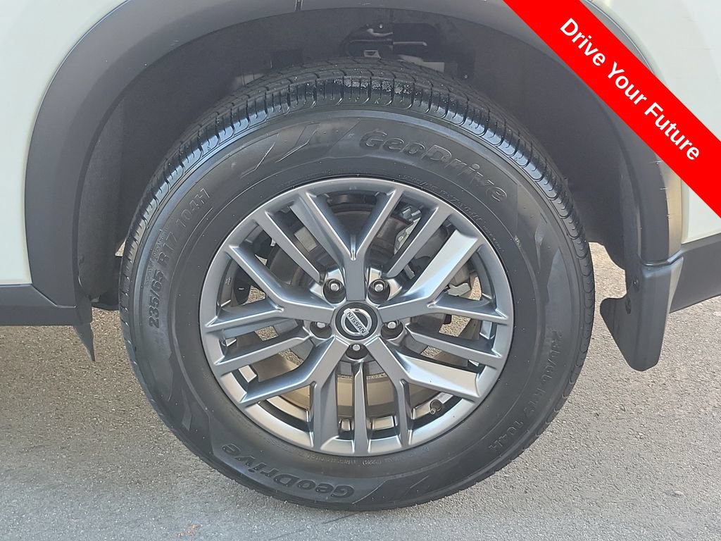 Used 2021 Nissan Rogue S FWD image 26