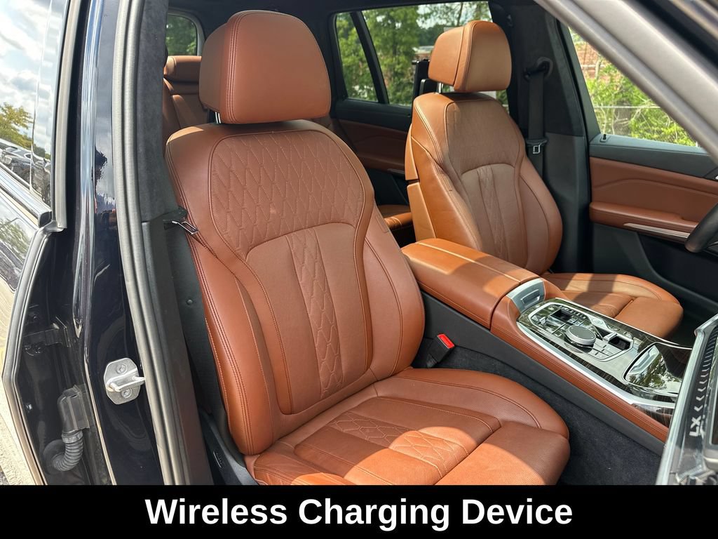 Used 2024 BMW X7 xDrive40i w/ M Sport Package AWD/4WD image 38