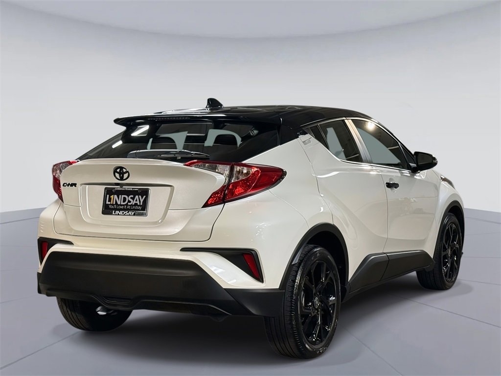 Used 2021 Toyota C-HR Nightshade image 10