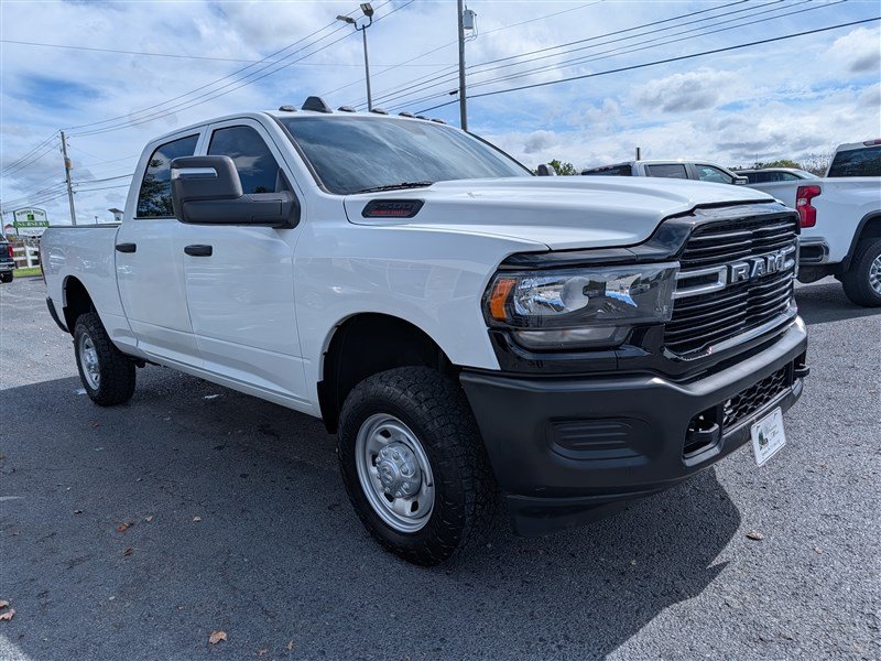 Used 2024 RAM 2500 Tradesman w/ Protection Group AWD/4WD image 11