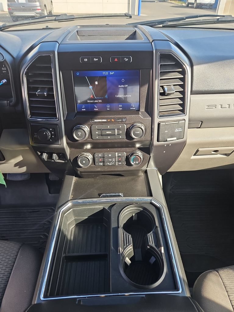 Used 2022 Ford F350 XLT w/ XLT Premium Package AWD/4WD image 15