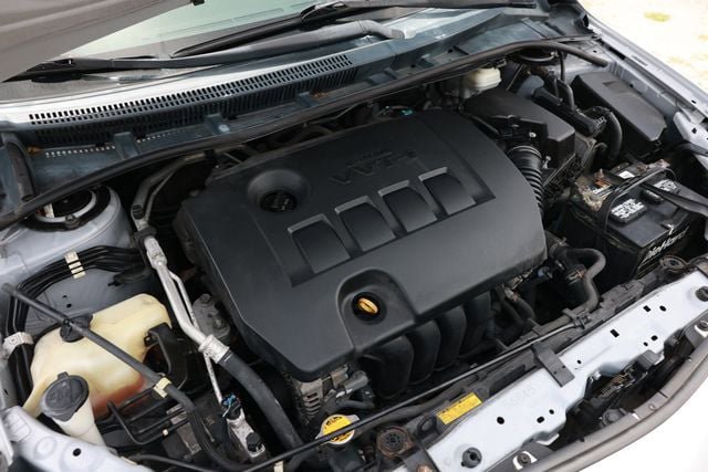 Used 2011 Toyota Corolla LE FWD image 47