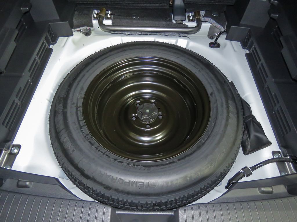 Certified 2025 Nissan Rogue S image 29