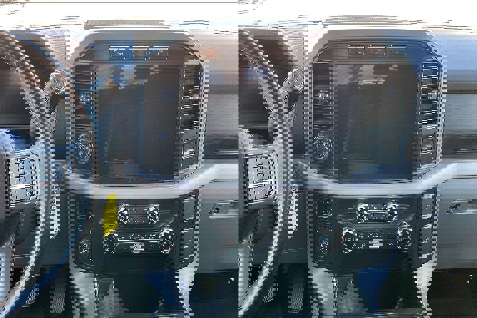 Used 2024 Ford F150 XLT w/ Mobile Office Package image 7