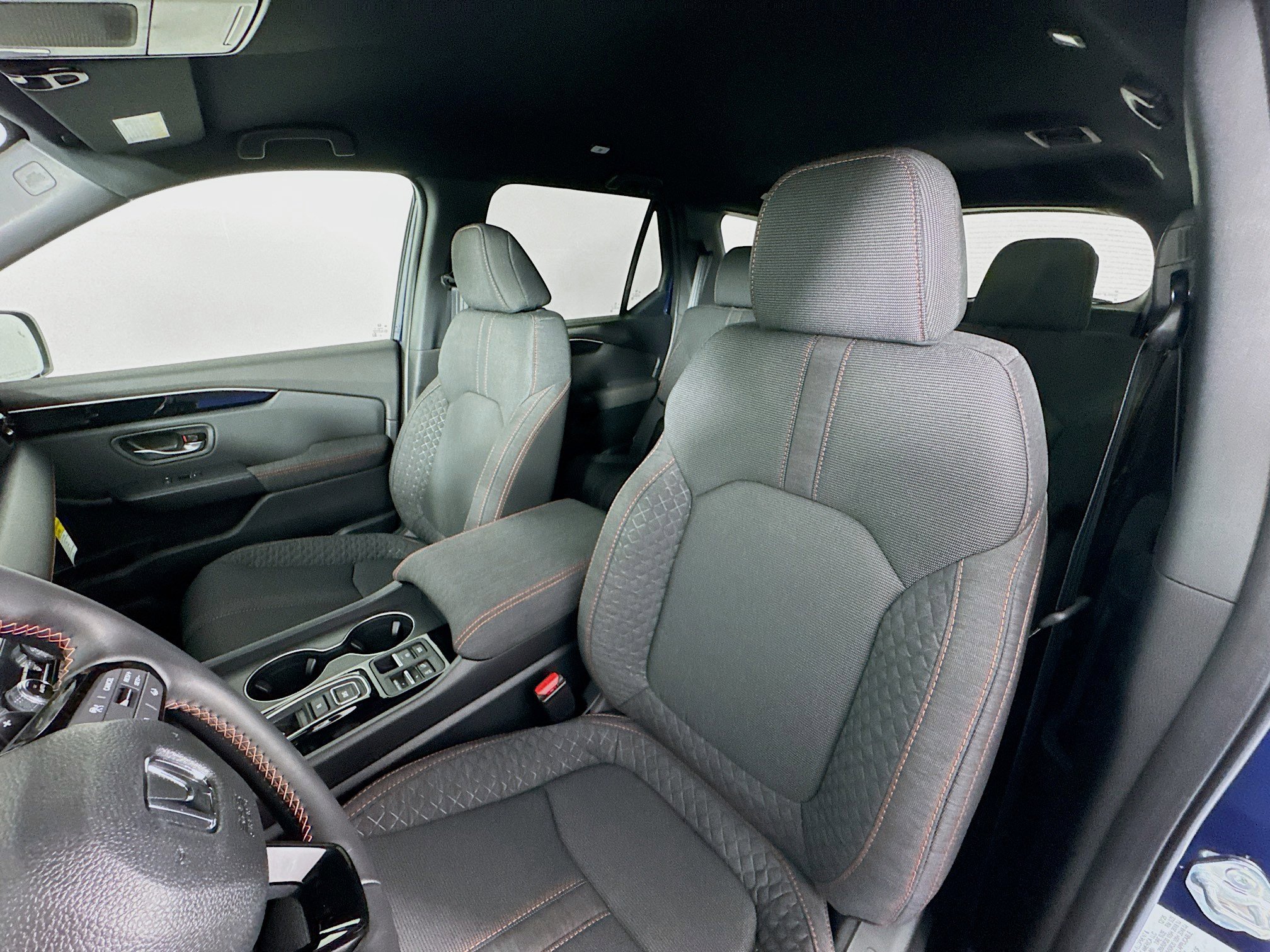 New 2025 Honda Pilot Sport image 20