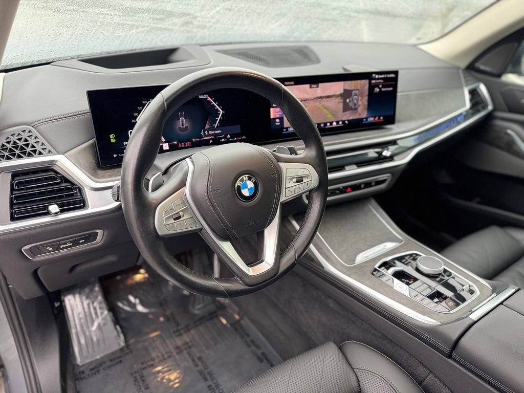Certified 2025 BMW X7 xDrive40i AWD/4WD image 11
