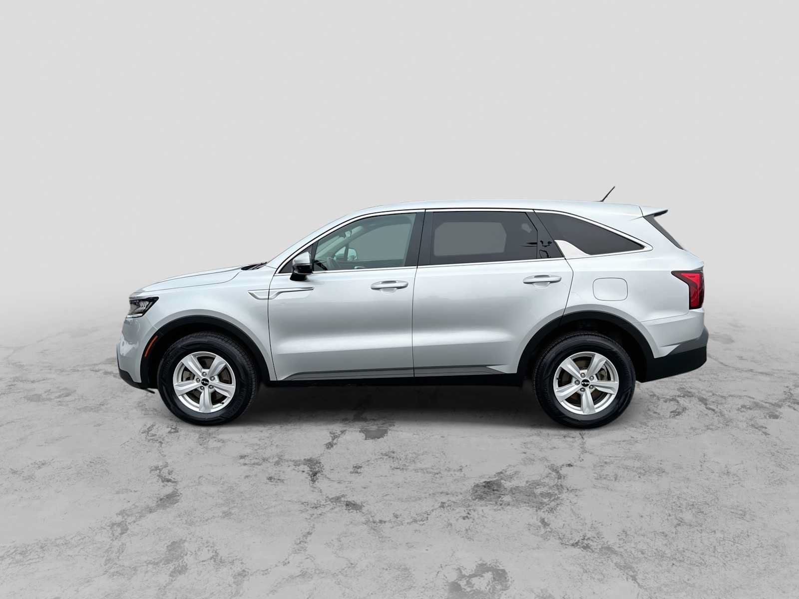 Used 2022 Kia Sorento LX AWD/4WD image 5
