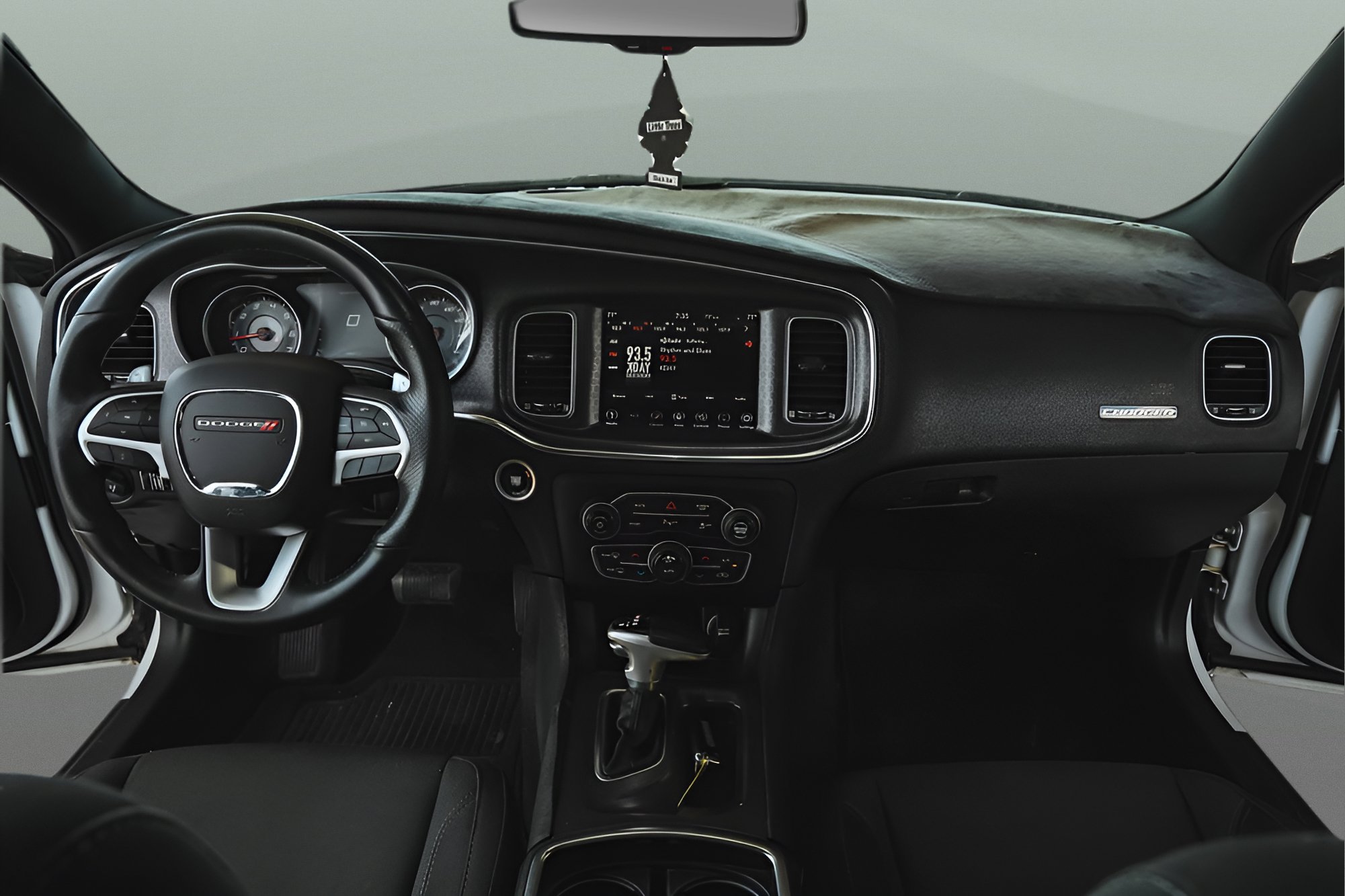 Used 2018 Dodge Charger R/T RWD image 26