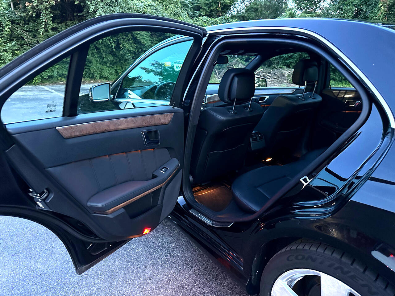 Used 2012 Mercedes-Benz E 350 4MATIC Sedan image 22