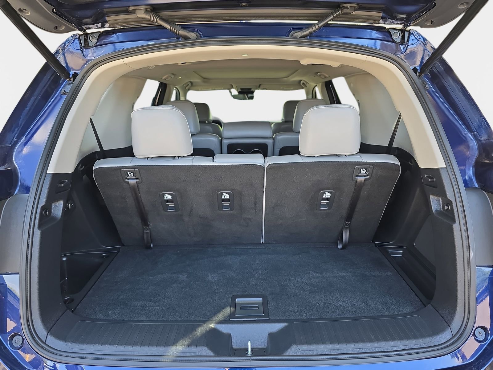 Certified 2025 Honda Pilot Touring image 12