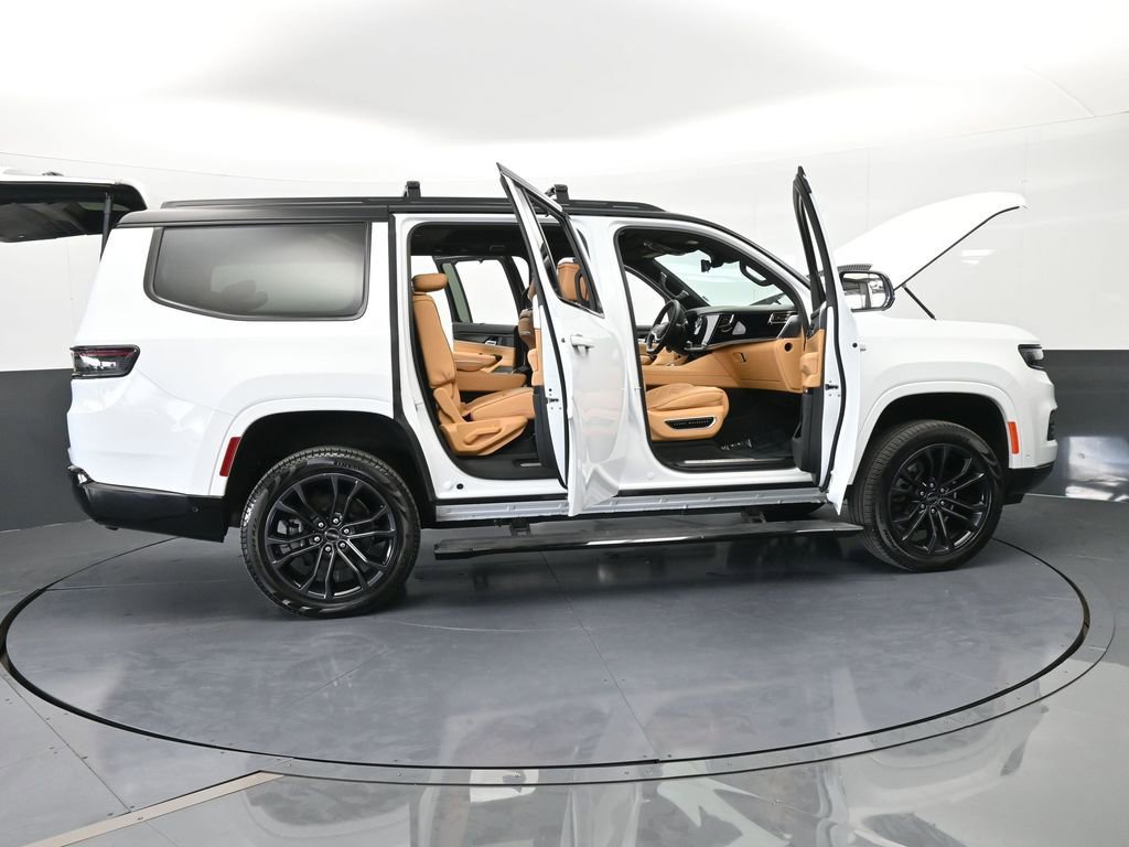 Used 2024 Jeep Grand Wagoneer Series III w/ Quick Order Packagew 28T image 97