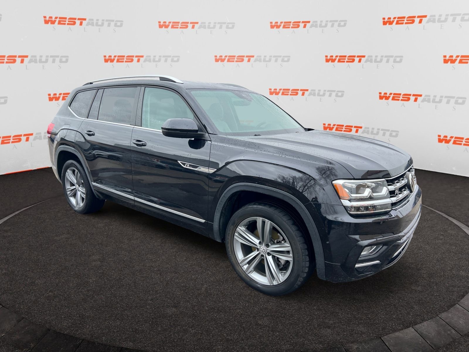 Used 2019 Volkswagen Atlas SEL R-Line image 7