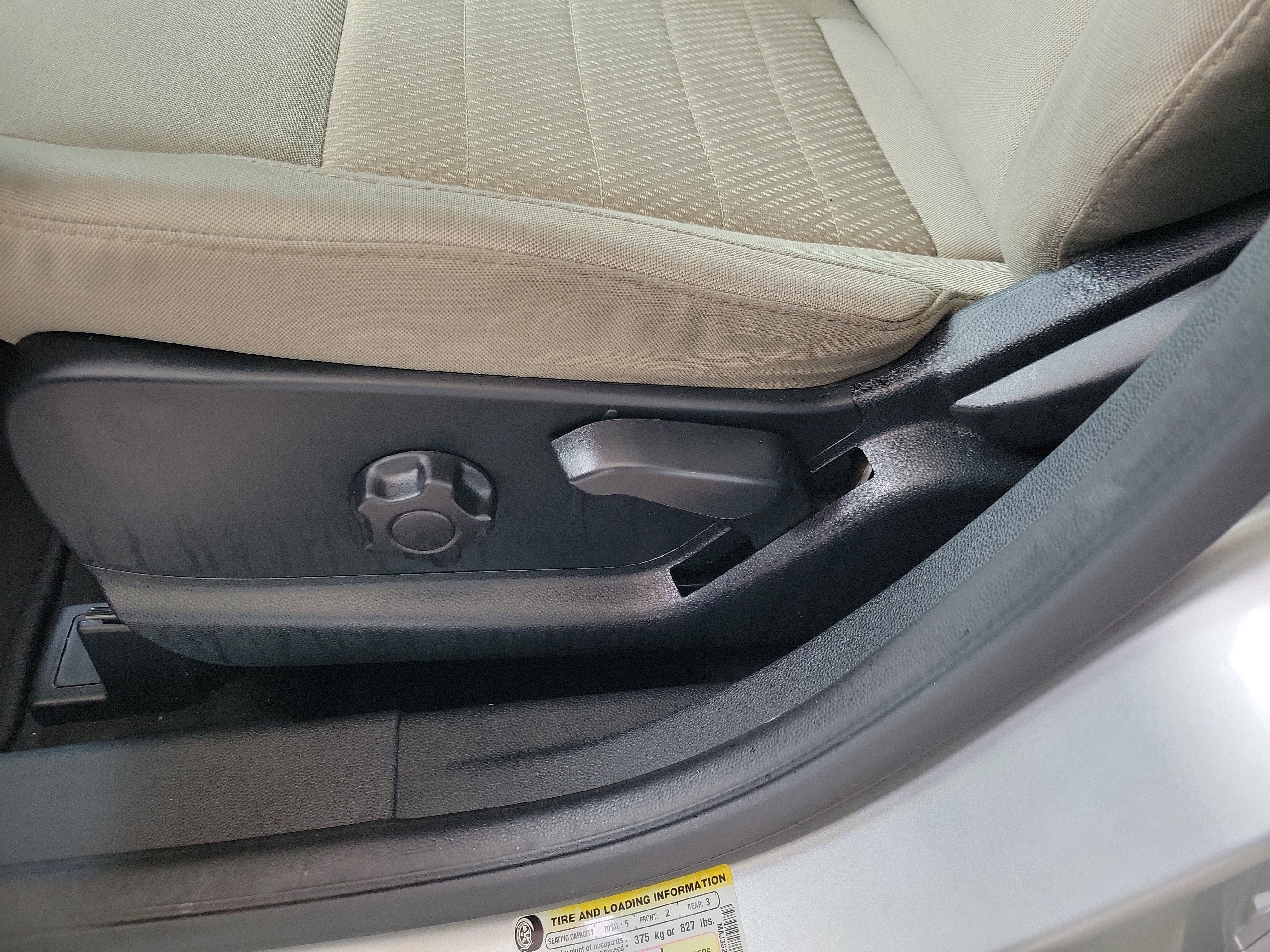 Used 2021 Ford EcoSport S image 14