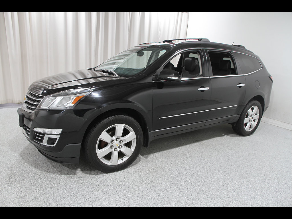 Used 2016 Chevrolet Traverse LTZ AWD/4WD image 3