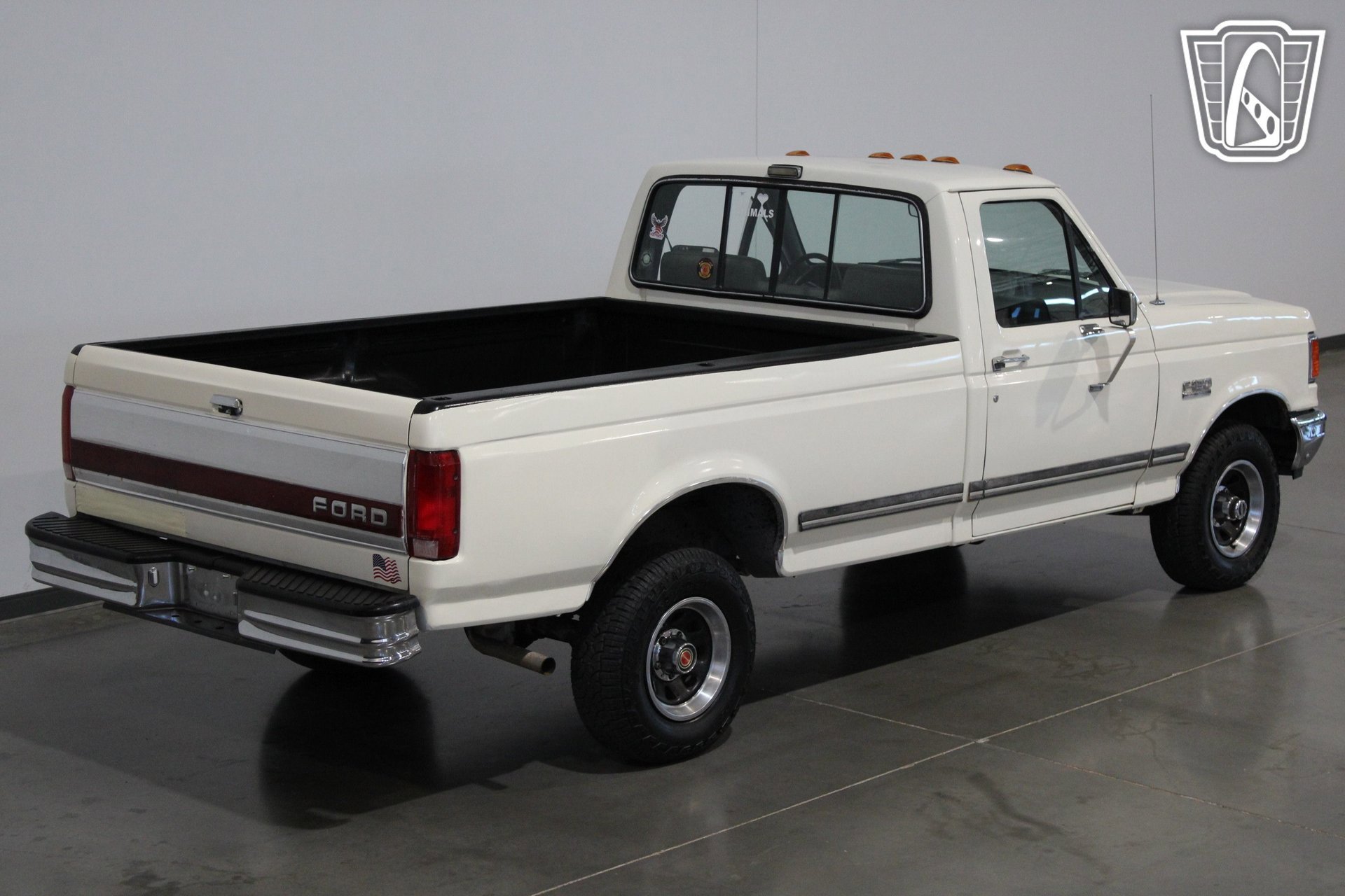 Used 1990 Ford F150 4x4 Regular Cab image 8