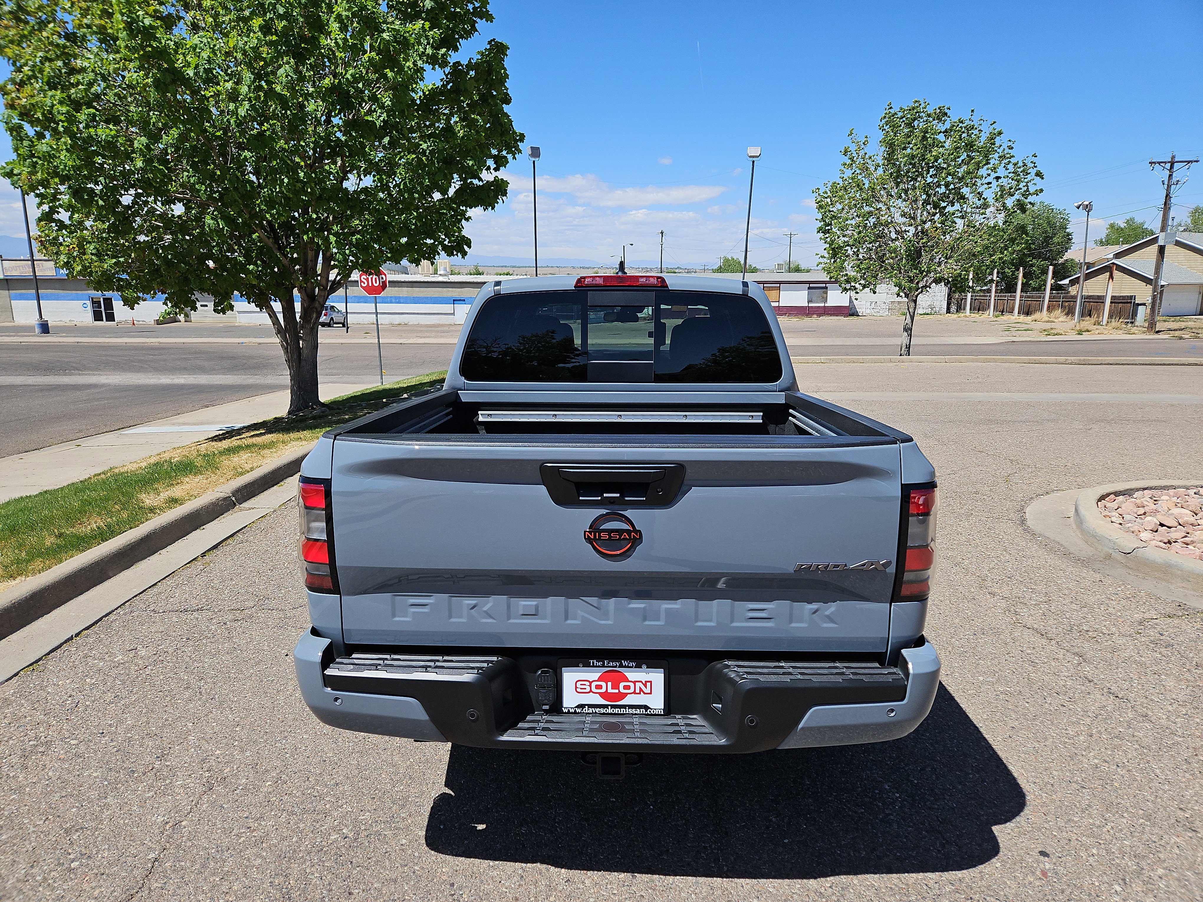 Used 2023 Nissan Frontier PRO-4X w/ Pro Convenience Package AWD/4WD image 6