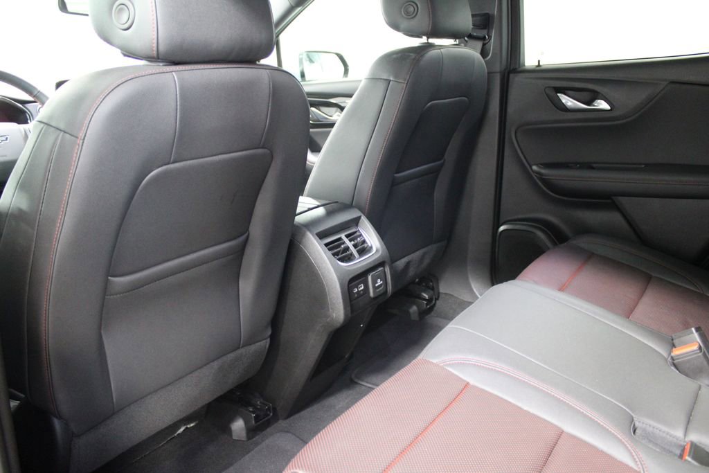 Used 2025 Chevrolet Blazer RS image 24