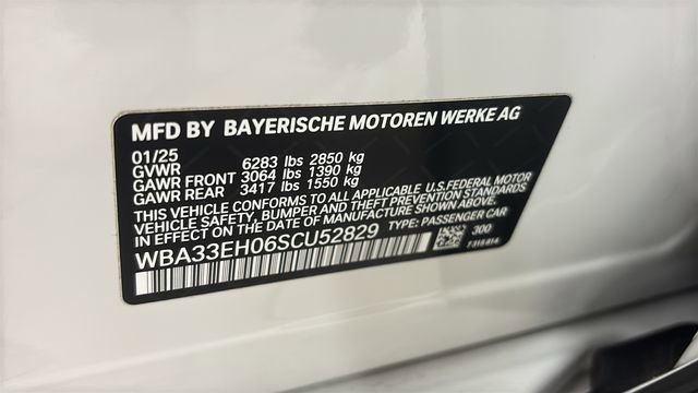 Used 2025 BMW 740i xDrive AWD/4WD image 36