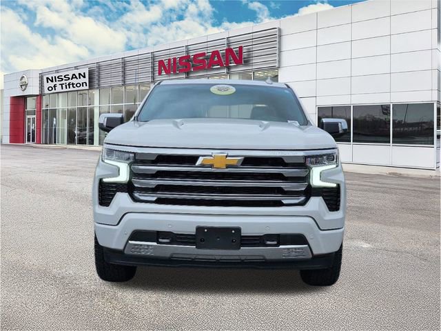 Used 2024 Chevrolet Silverado 1500 High Country w/ Technology Package image 2