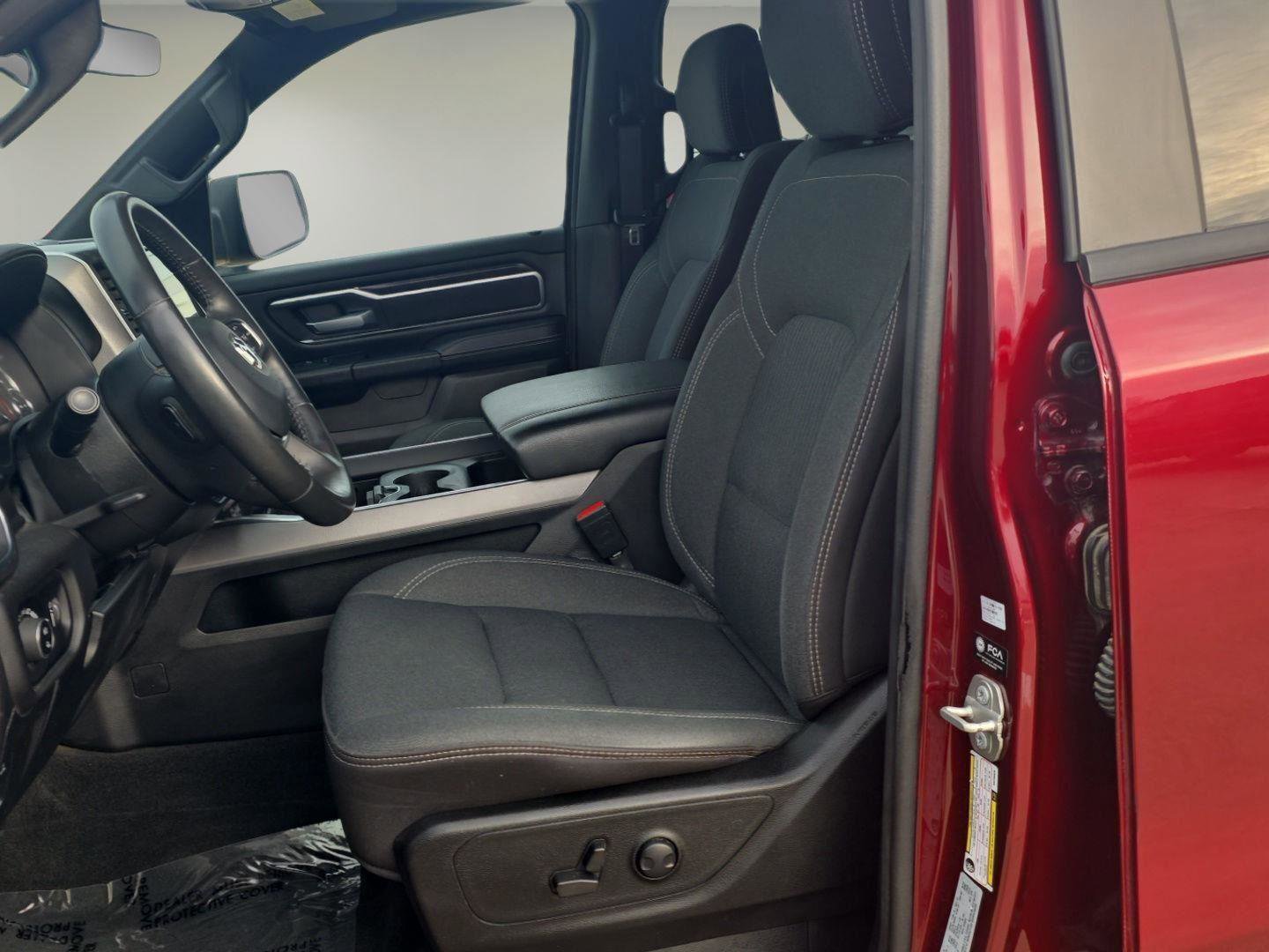 Used 2024 RAM 1500 Big Horn image 3