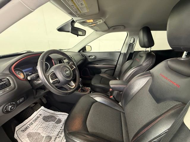 Used 2019 Jeep Compass Trailhawk AWD/4WD image 5